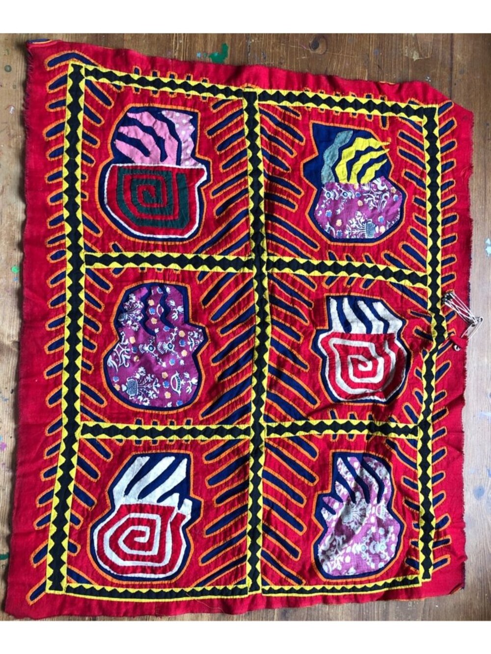 Mola Kuna Folk Art Handmade Panama Embroidery Textile Material 22.5x18.75 Appliq
